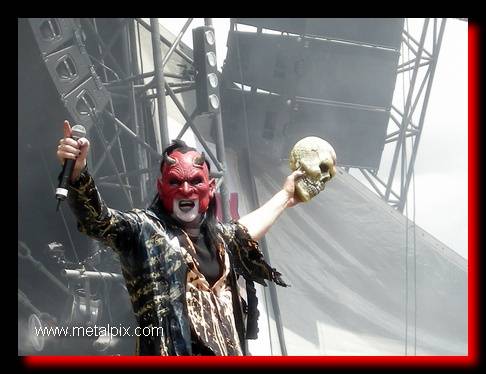 Lizzy Borden051